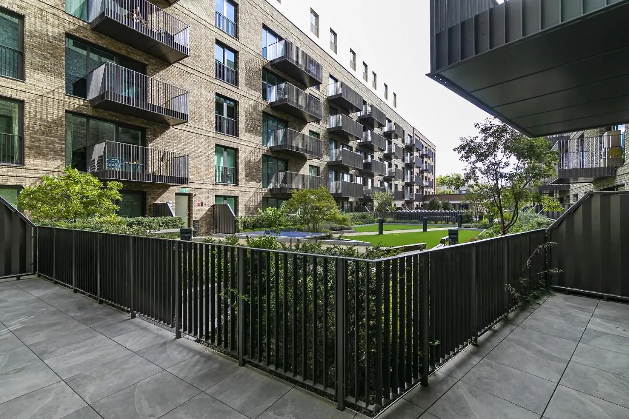 Rooms In Shared Luxury Flat London United Kingdom
