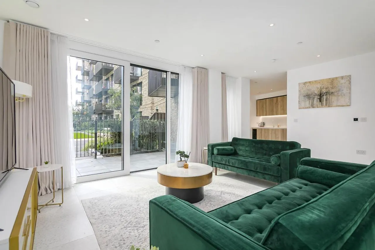 Homestay Rooms In Shared Luxury Flat London United Kingdom